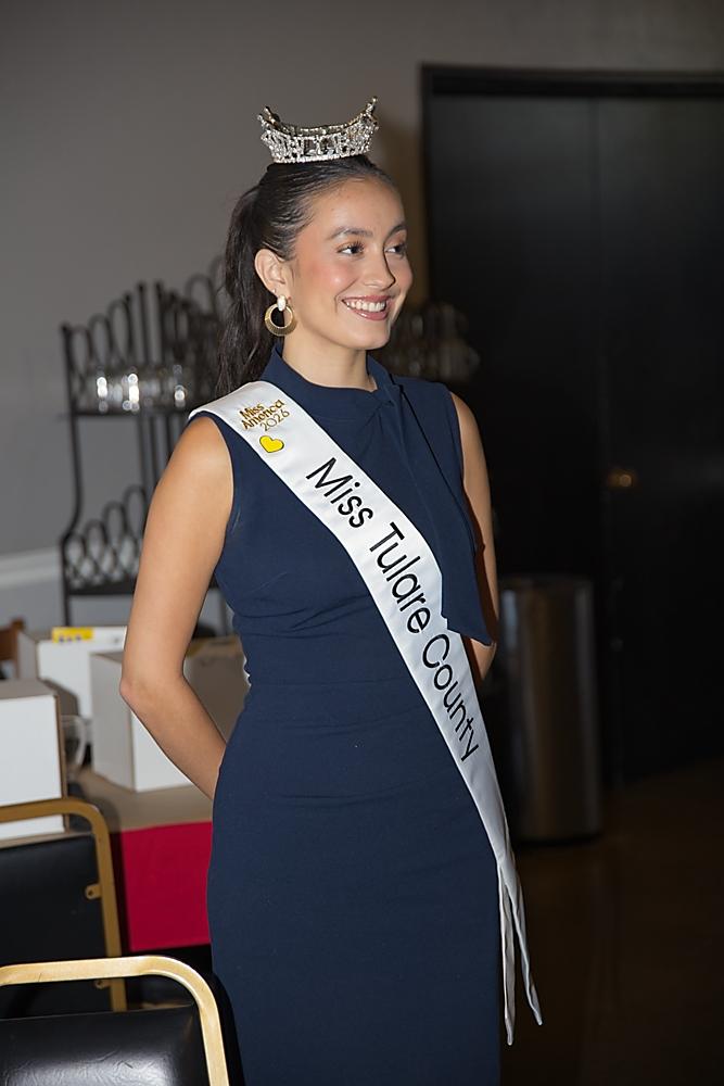 Elliana Hendrickson, Miss tulare county 2026